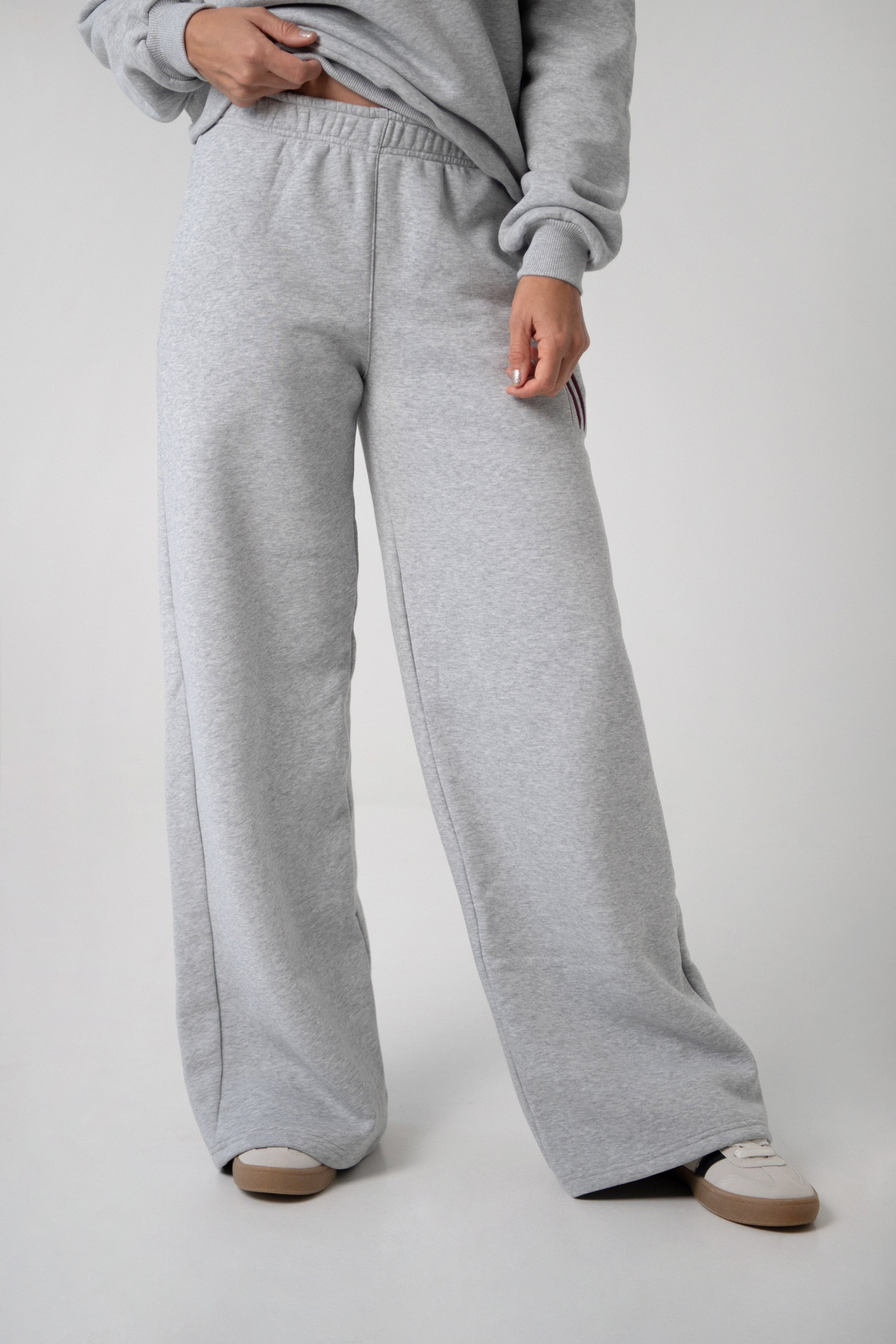 Straight sweatpants | Grey