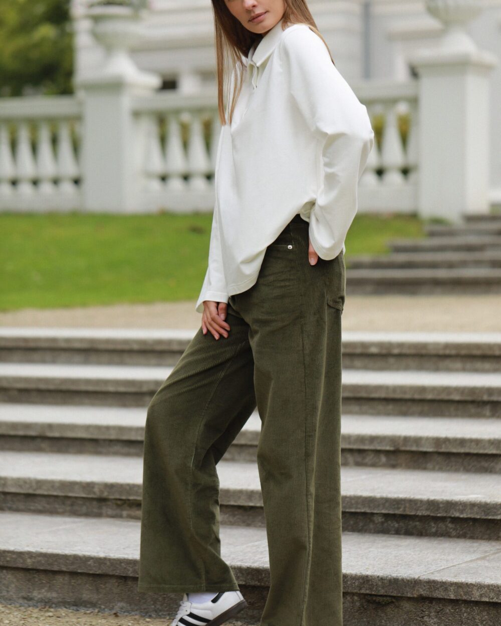 Velvet trousers HUMBLE