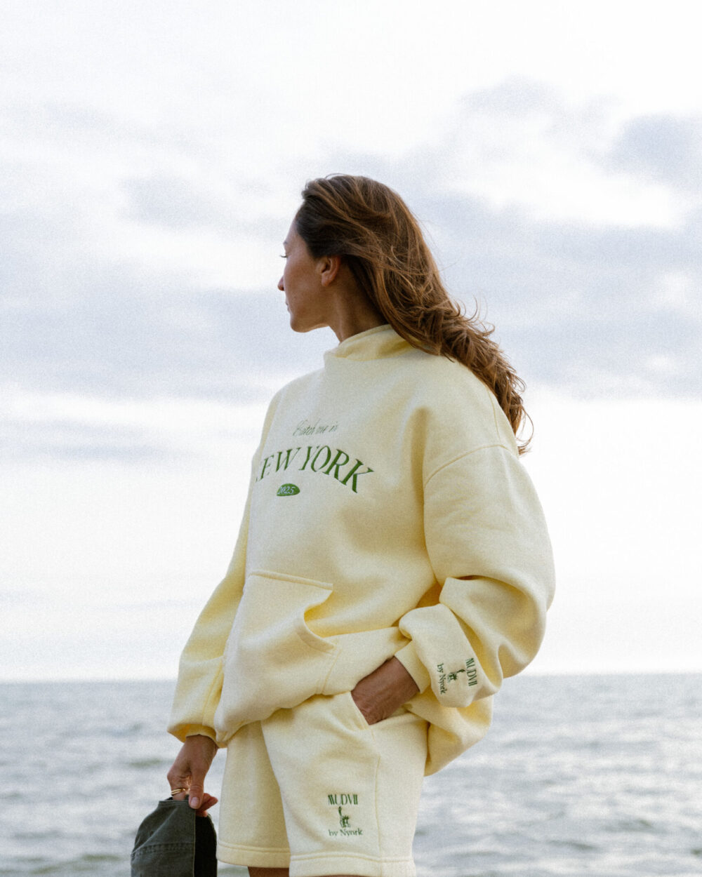 Shorts Catch me in New York