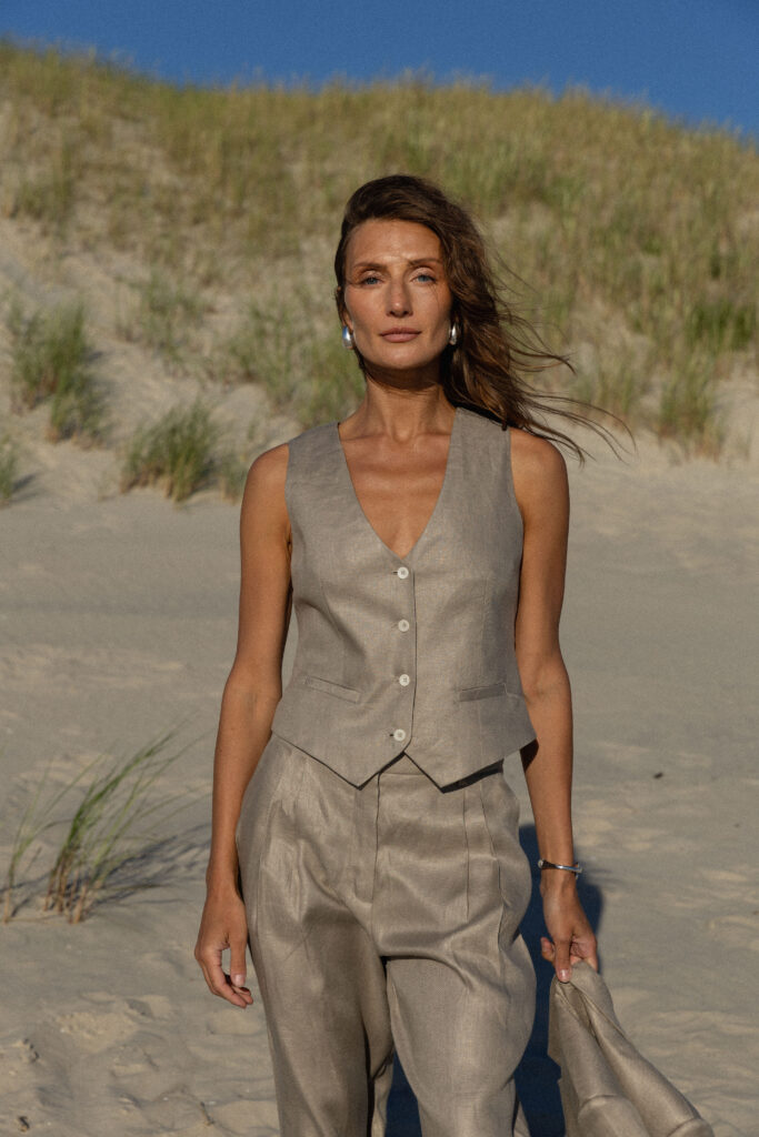 Vest GRACE